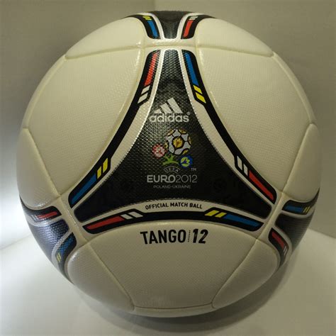 Tango 12 Ball 